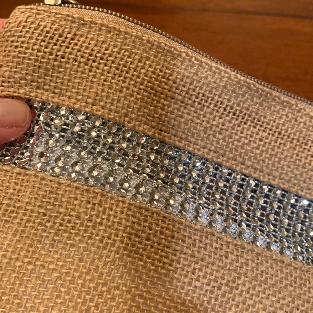 Elegant Tan Clutch with Silver Accent and crystals, real linen, brand new,must❤️ - Picture 4 of 10